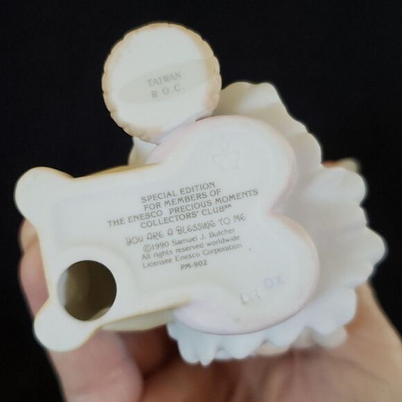 Vintage 1990 Precious Moments “You Are a Blessing to Me” Porcelain Figurine - Picture 6 of 6